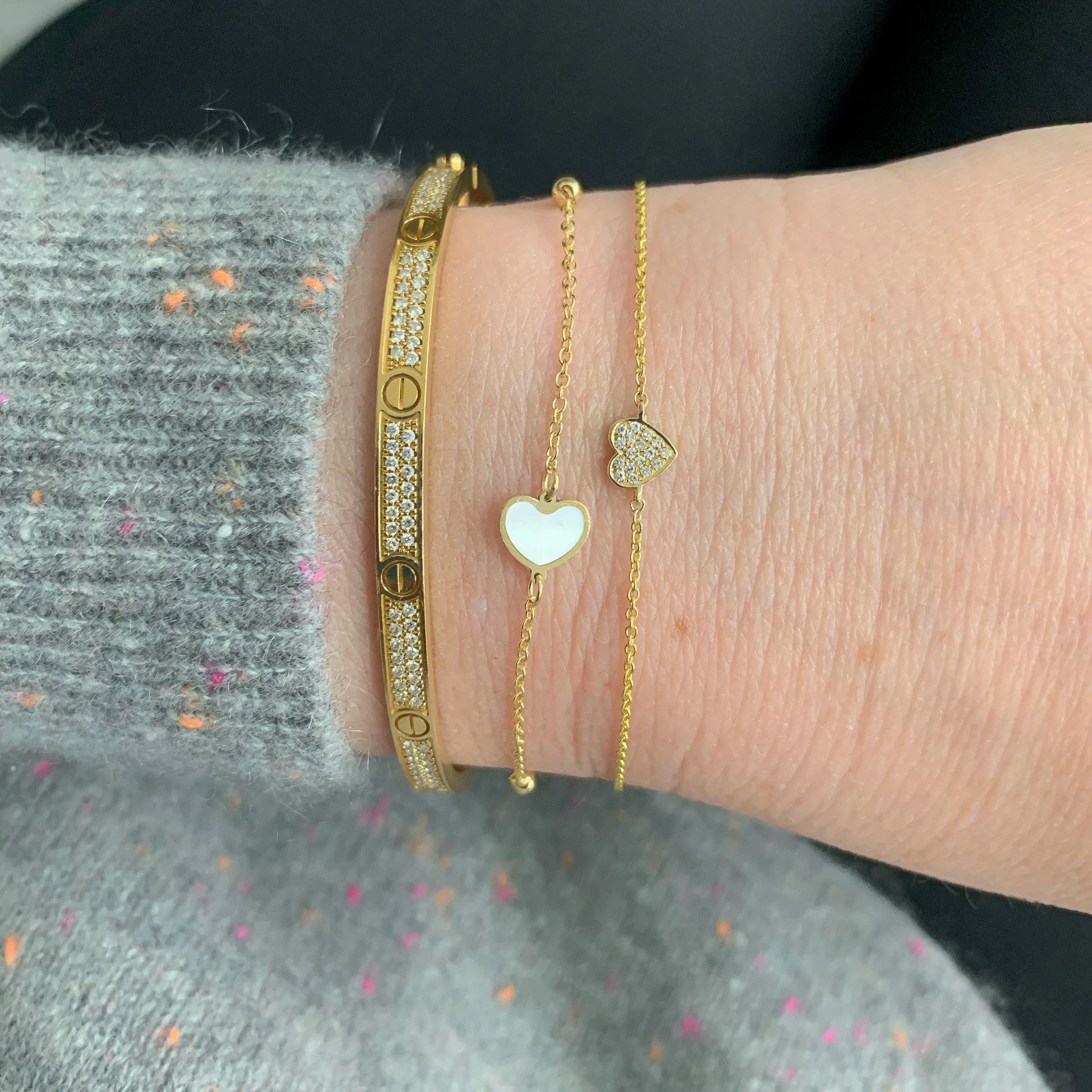 14K Gold Mother of Pearl Heart Bracelet