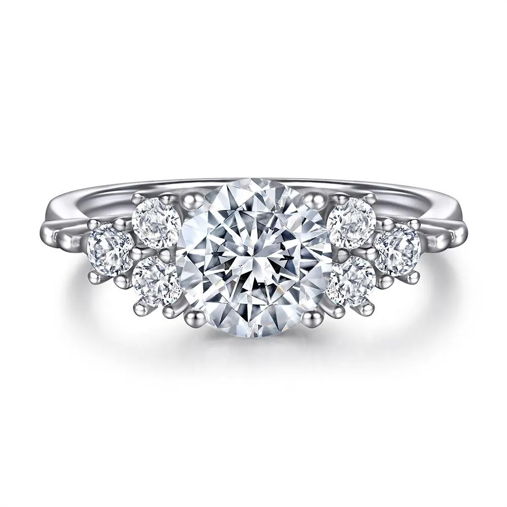 Classic Round Cut Engagement Ring