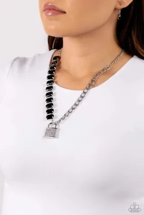 LOCK and Roll Black-Necklace