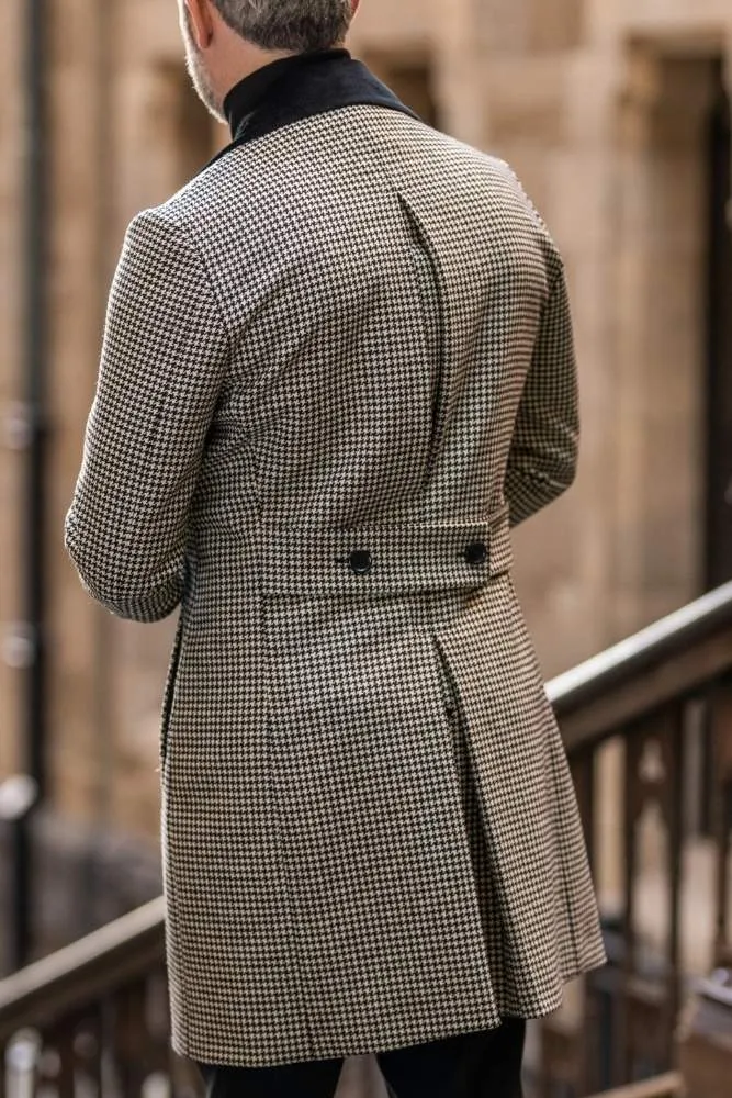 Maximus Peak Coat - Black and White Houndstooth