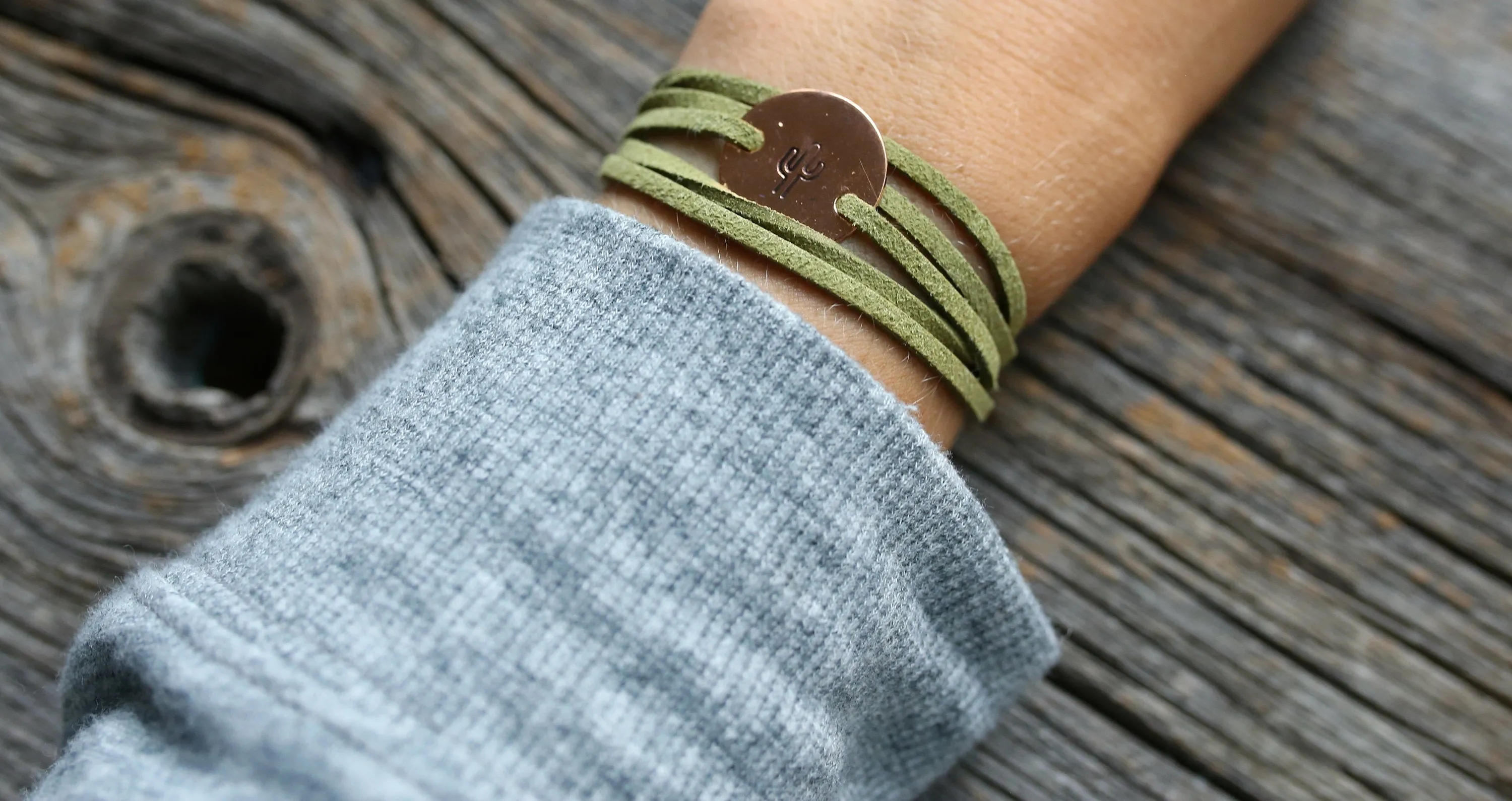 Paw Print Bracelet