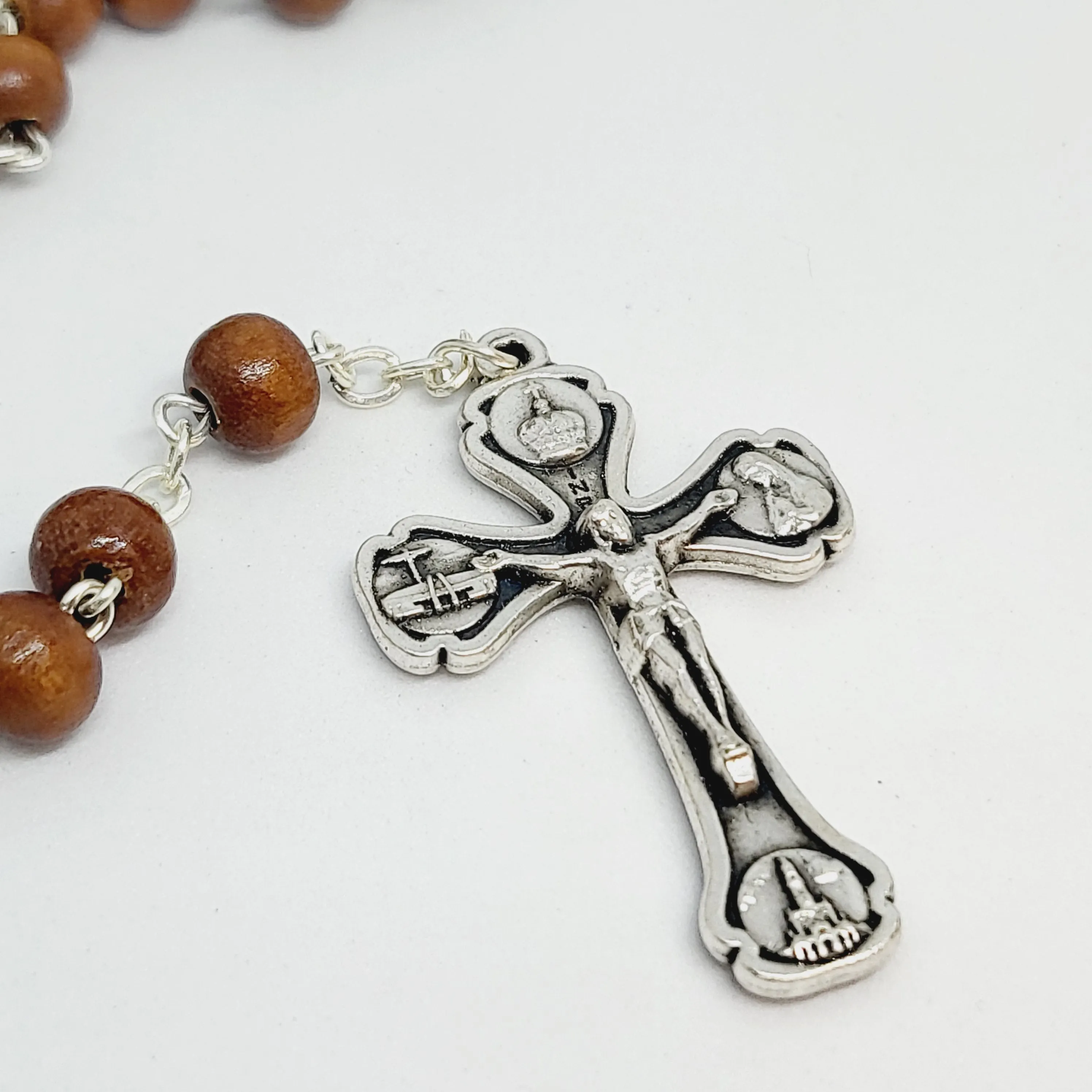 Saint Francisco and Saint Jacinta Wood Rosary