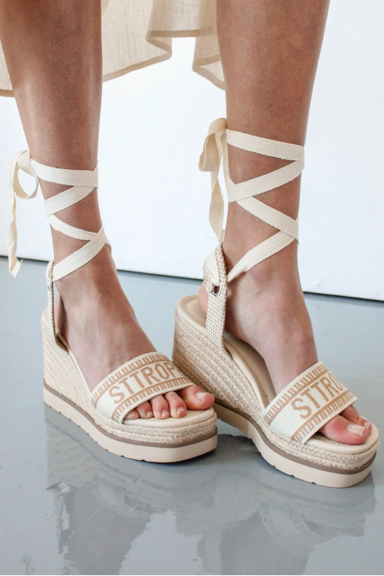 St Tropez Wrap Wedge